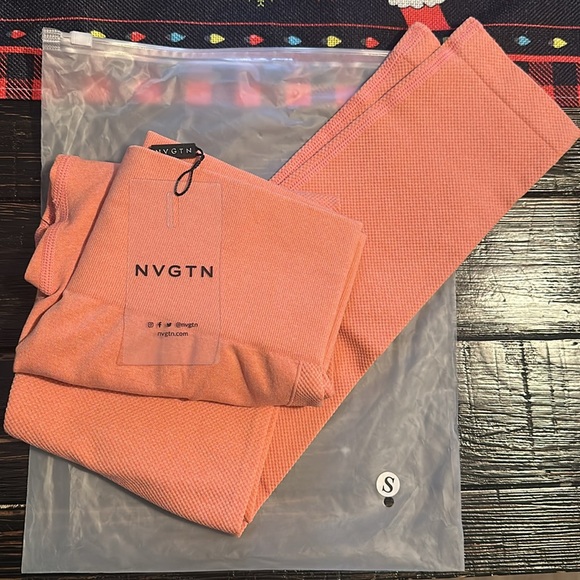 NVGTN - Peach Lift Seamless Leggings - Picture 4 of 4